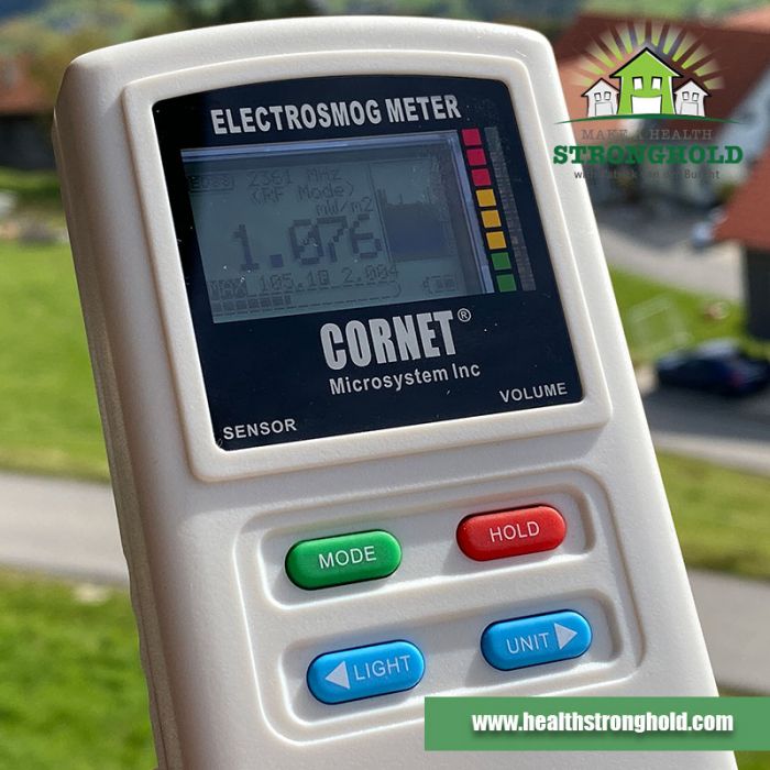 CORNET ED88Tplus Triple Field EMF meter